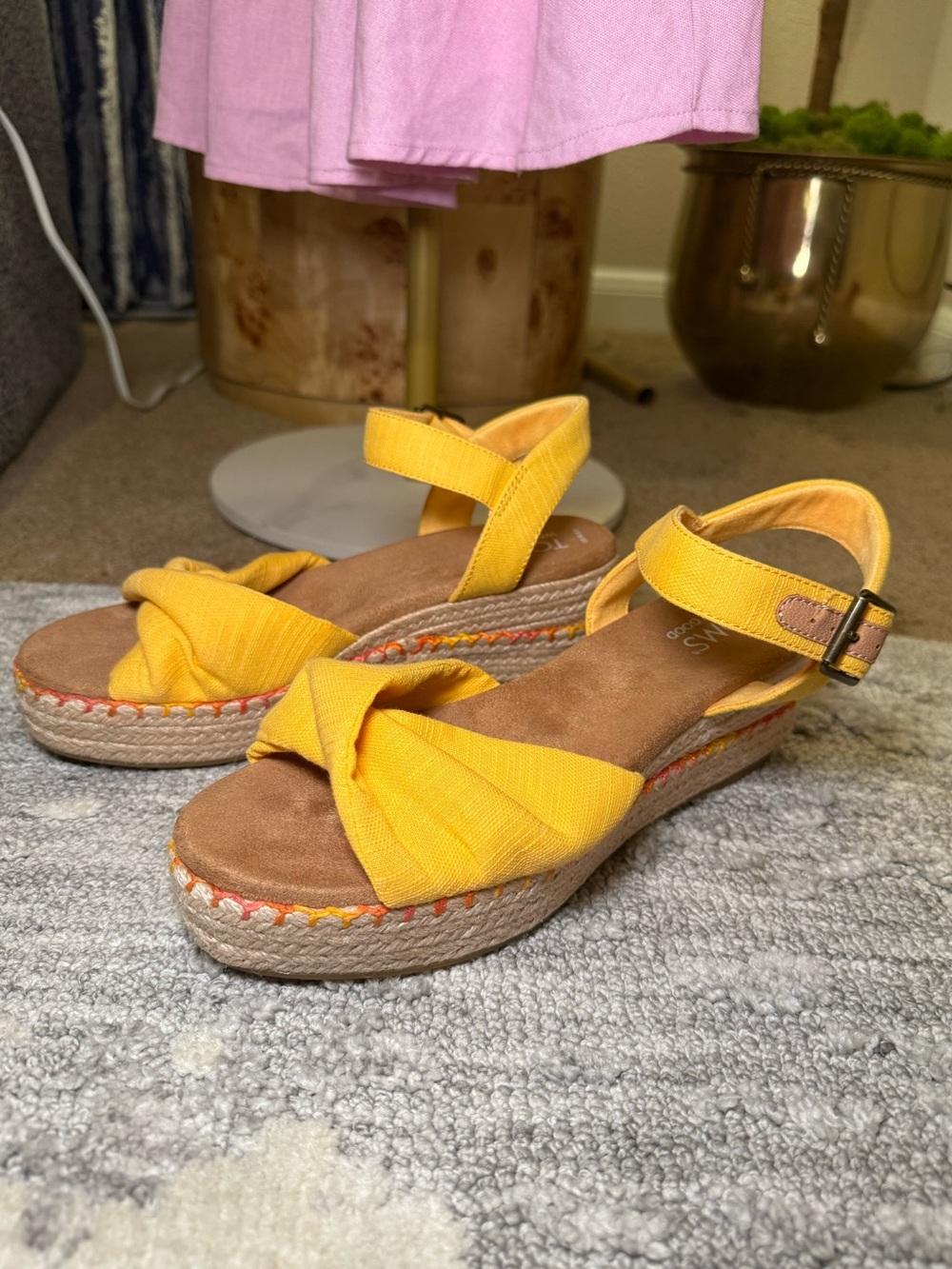 TOMS Yellow espadrilles platform wedge sandals